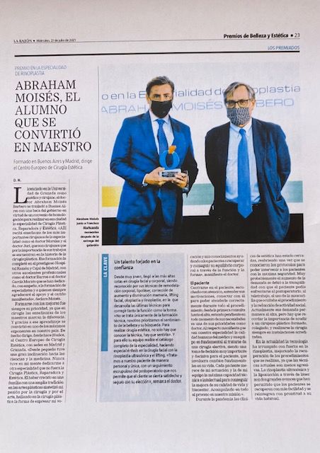 El Dr. Abraham Moisés Barbero recibe el premio La Razón 2021 al mejor especialista en Rinoplastia