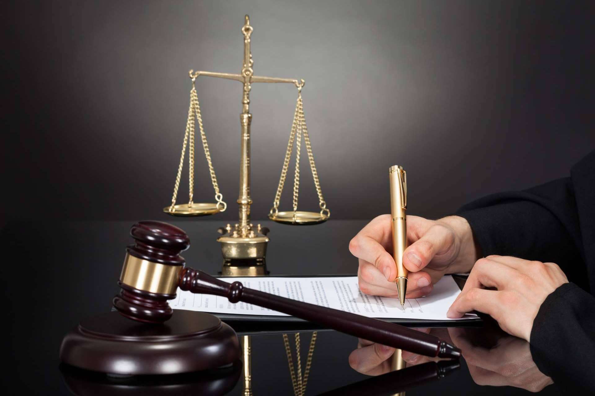 Los beneficios de recurrir a abogados de derecho inmobiliario en Madrid