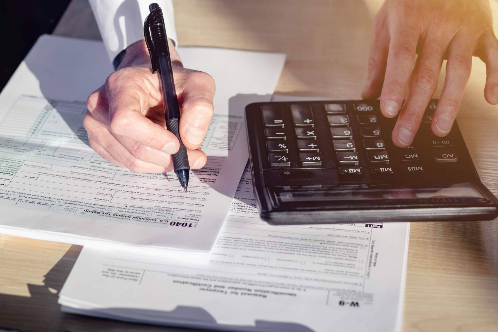 Max Gestión ayuda a las empresas a planificar el cierre fiscal de 2021