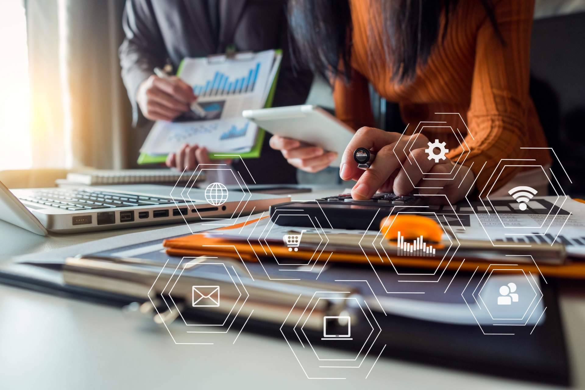 La tecnología es la base de las industrias 4.0 y las empresas actuales, por Ibaru
