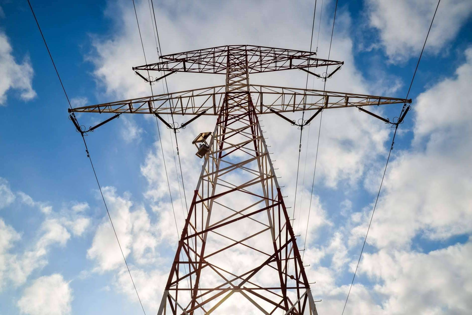Ecoluz Eléctricas, a favor de la implementación de las energías renovables y las placas solares