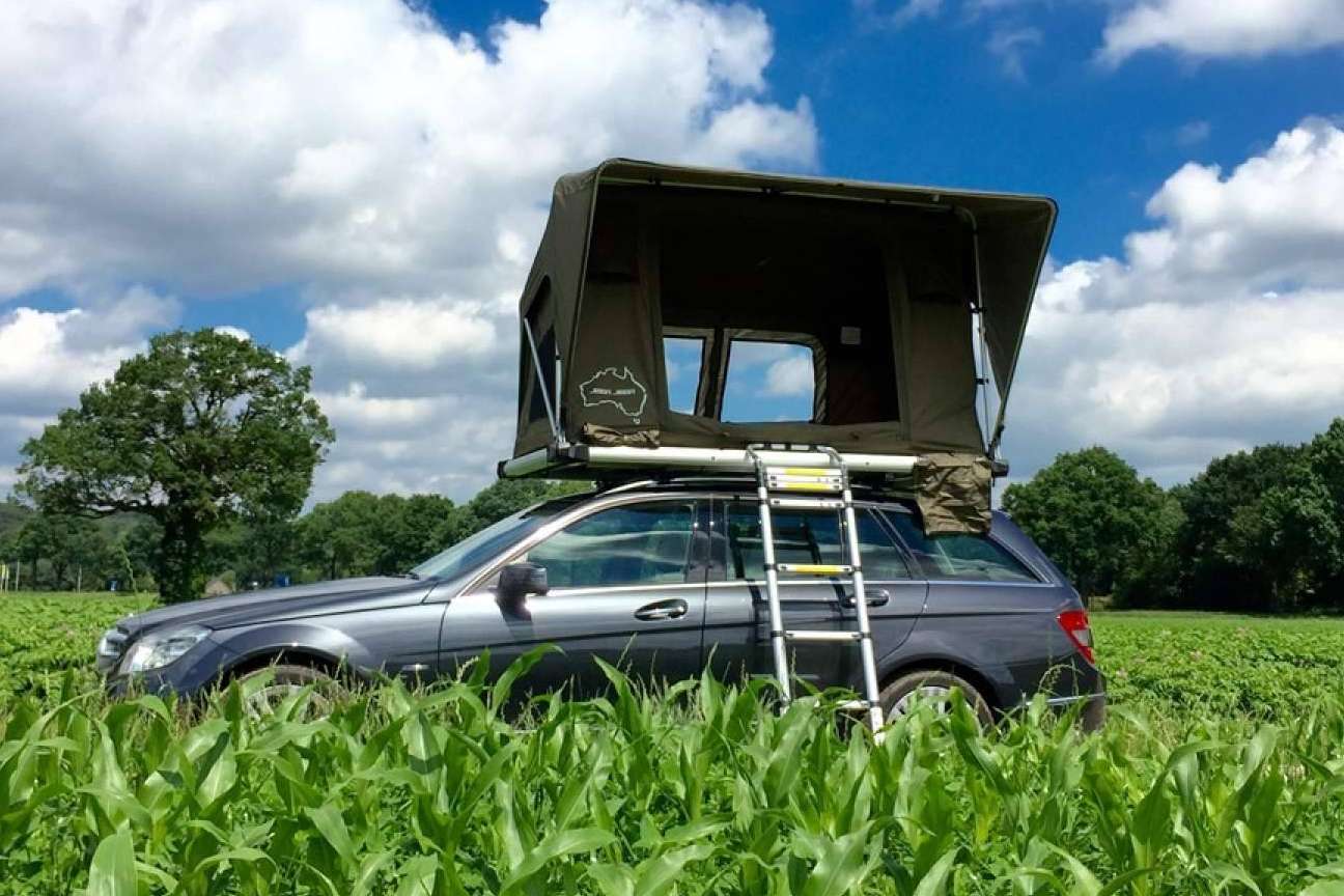 Foxcamper asegura un viaje tranquilo y cómodo gracias a su tienda de campaña para coche