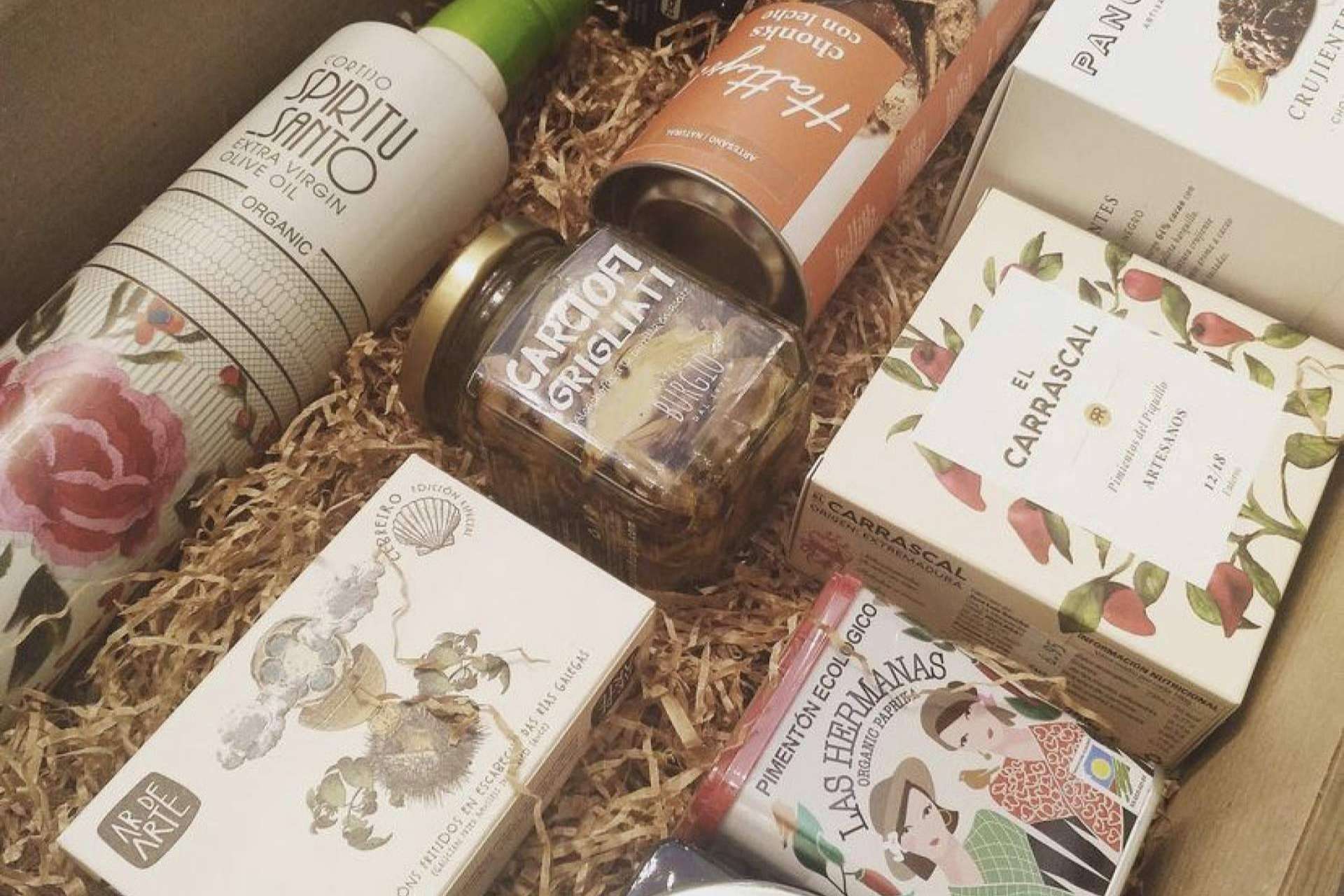 El estilo gourmet destaca en las cestas de Navidad o packs de regalo en Bonvoli