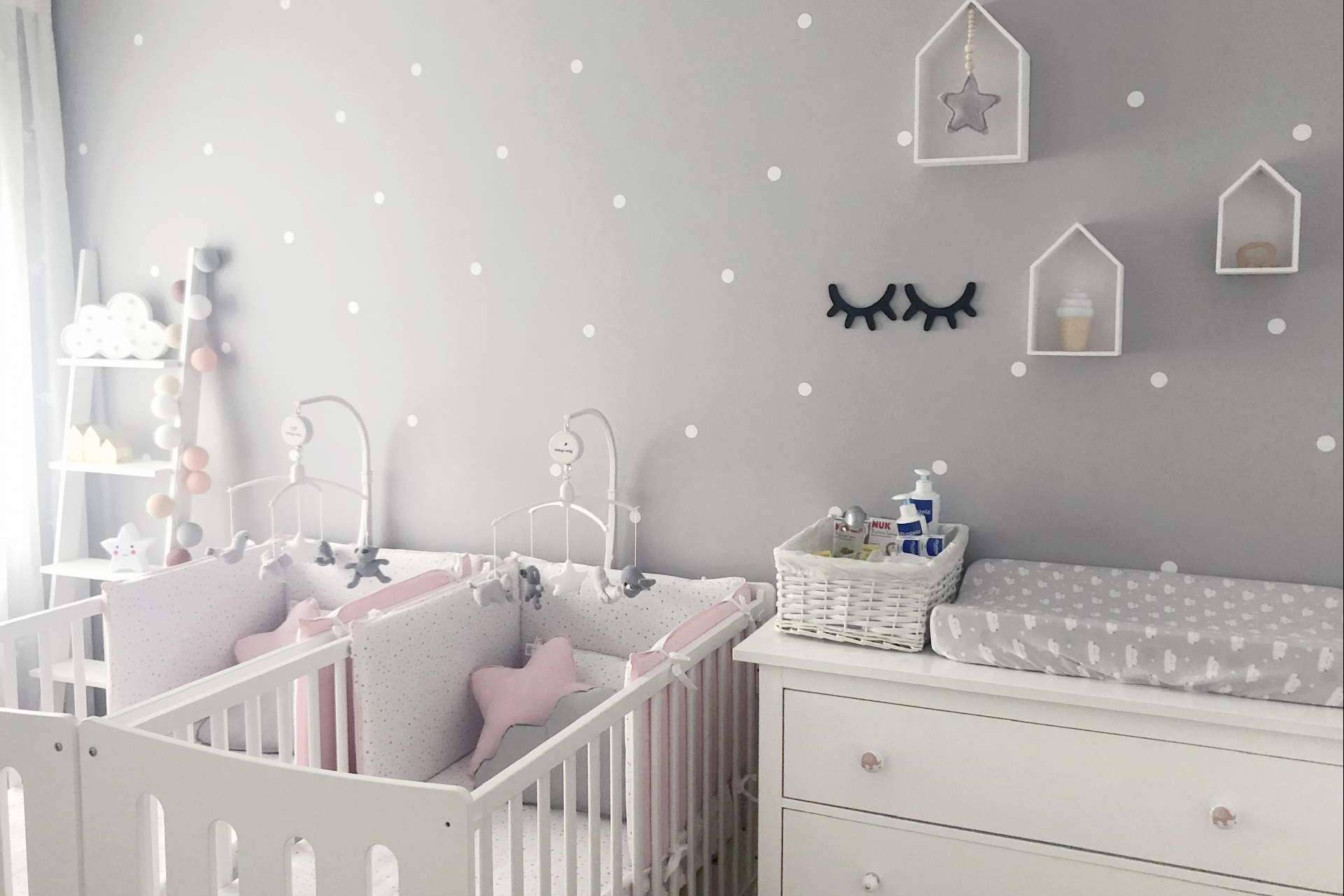 Comprar vinilos infantiles de bebé en Nicolasito