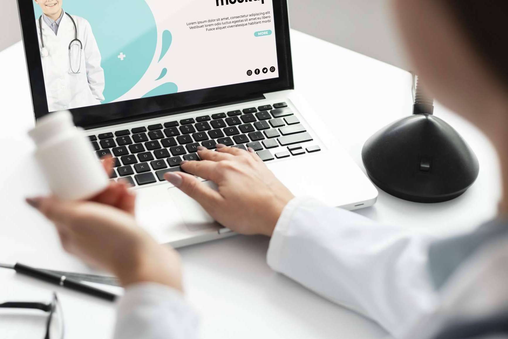 La empresa Fulcri está especializada en el desarrollo de software en entorno web dedicado al mundo de la comunicación, el marketing y la fidelización para farmacias