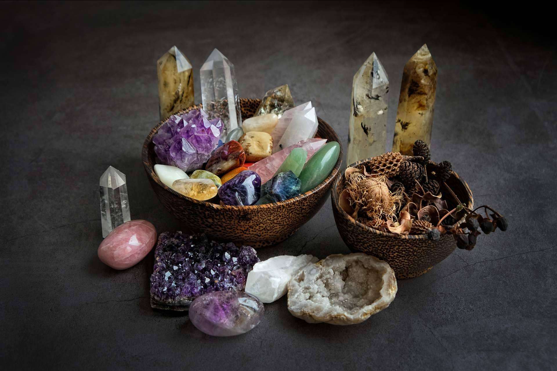 La tienda online Gemas Canarias vende piedras chakras