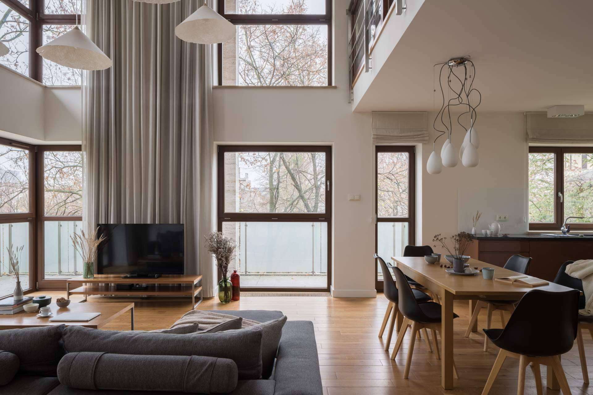 Los consejos de Losma Studio para mantener las ventanas de madera intactas con el paso del tiempo