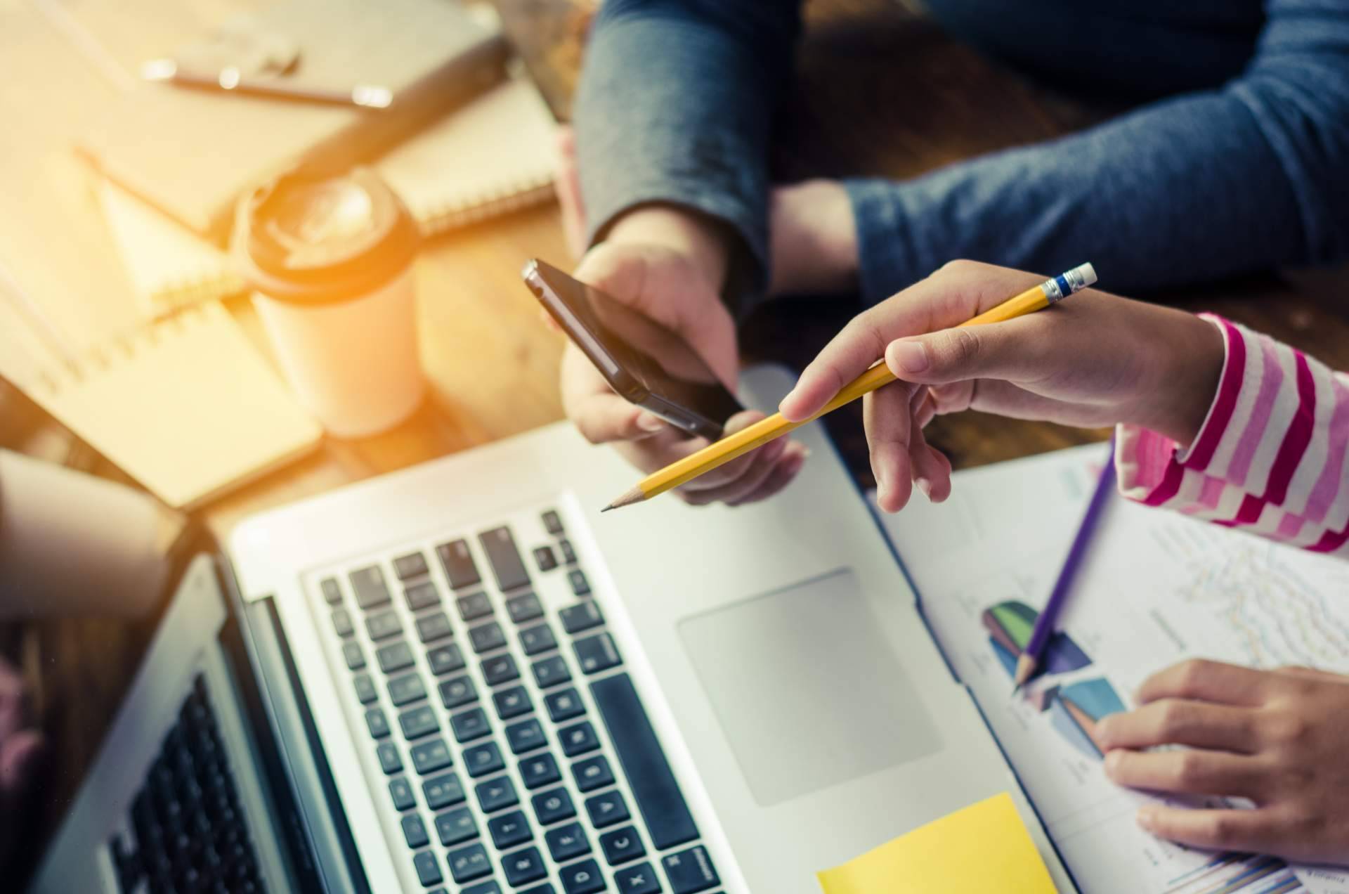 Gema Lázaro, la experta en marketing digital que ofrece un servicio integral
