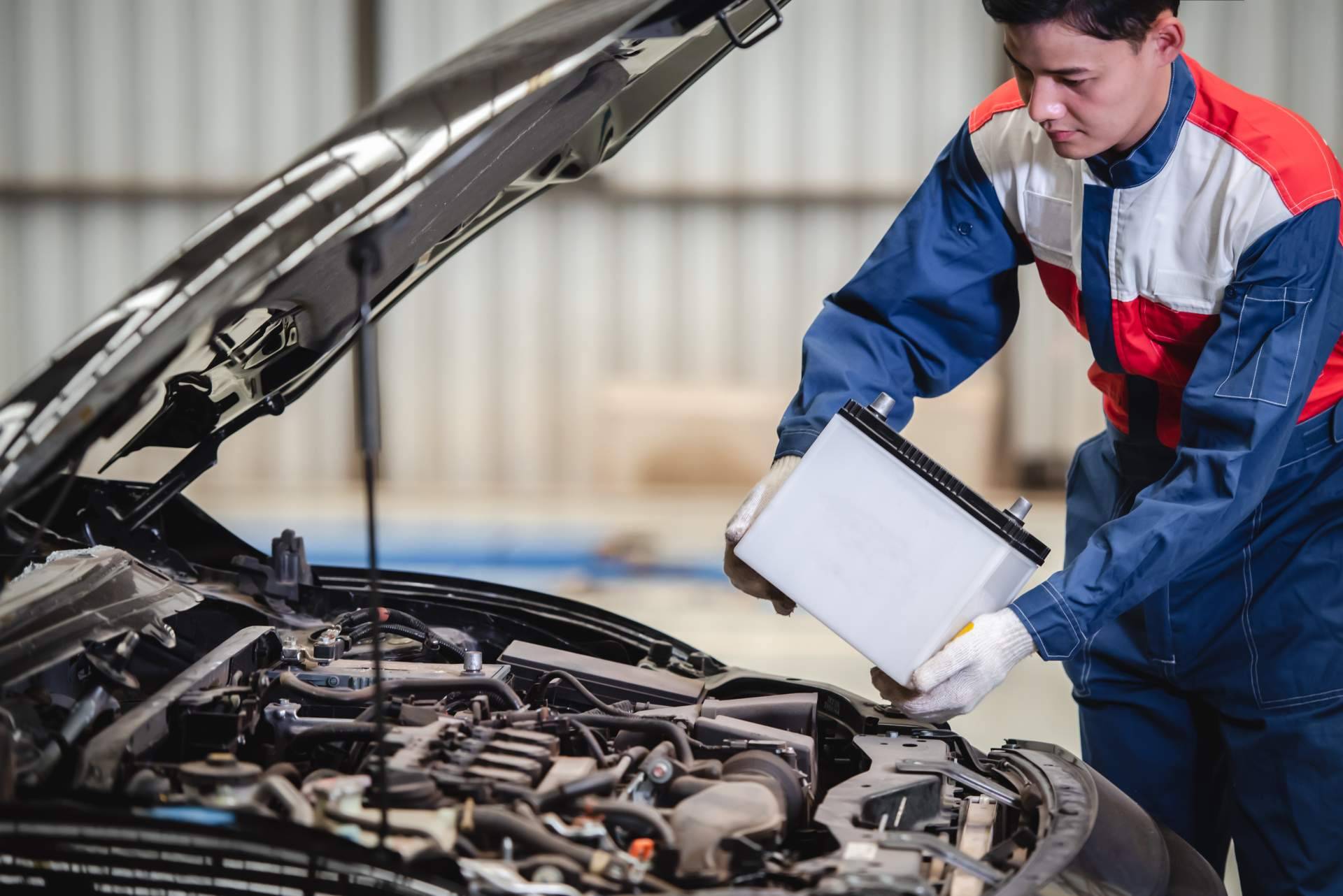 Consejos para hacer un mantenimiento preventivo de la batería del coche, por Baterías.com