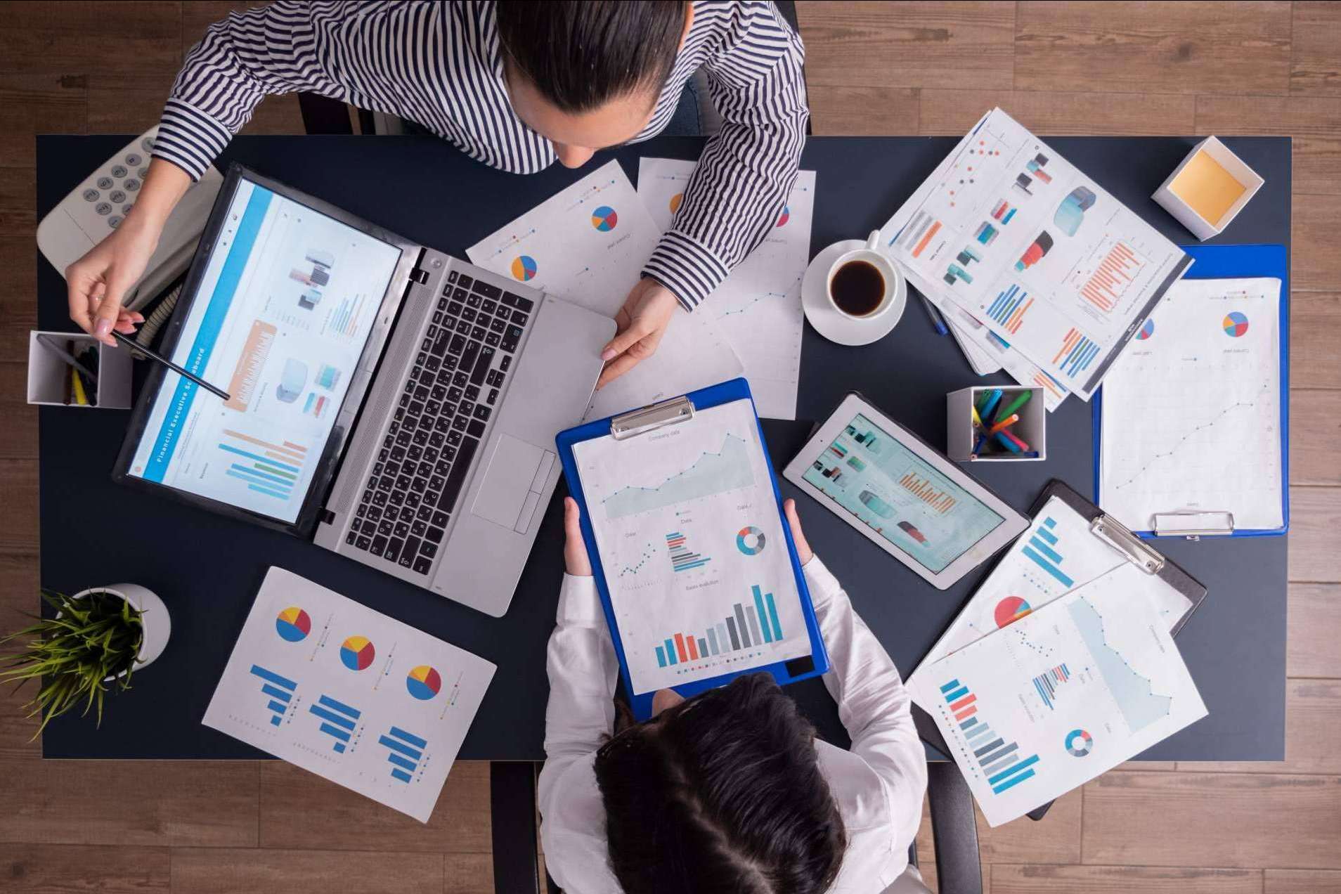 Las ventajas de contratar una agencia especializada en gestión de marcas