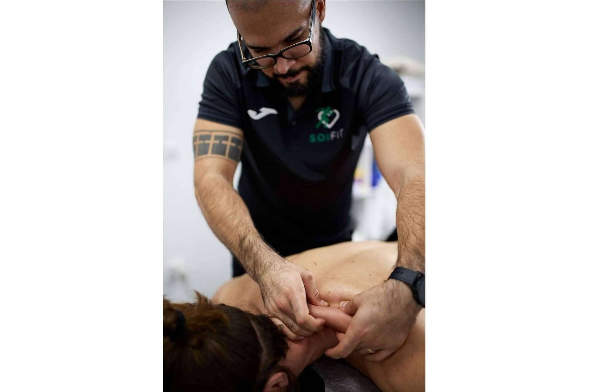 Descarga muscular y preparación para la Maratón Valencia de la mano de profesionales
