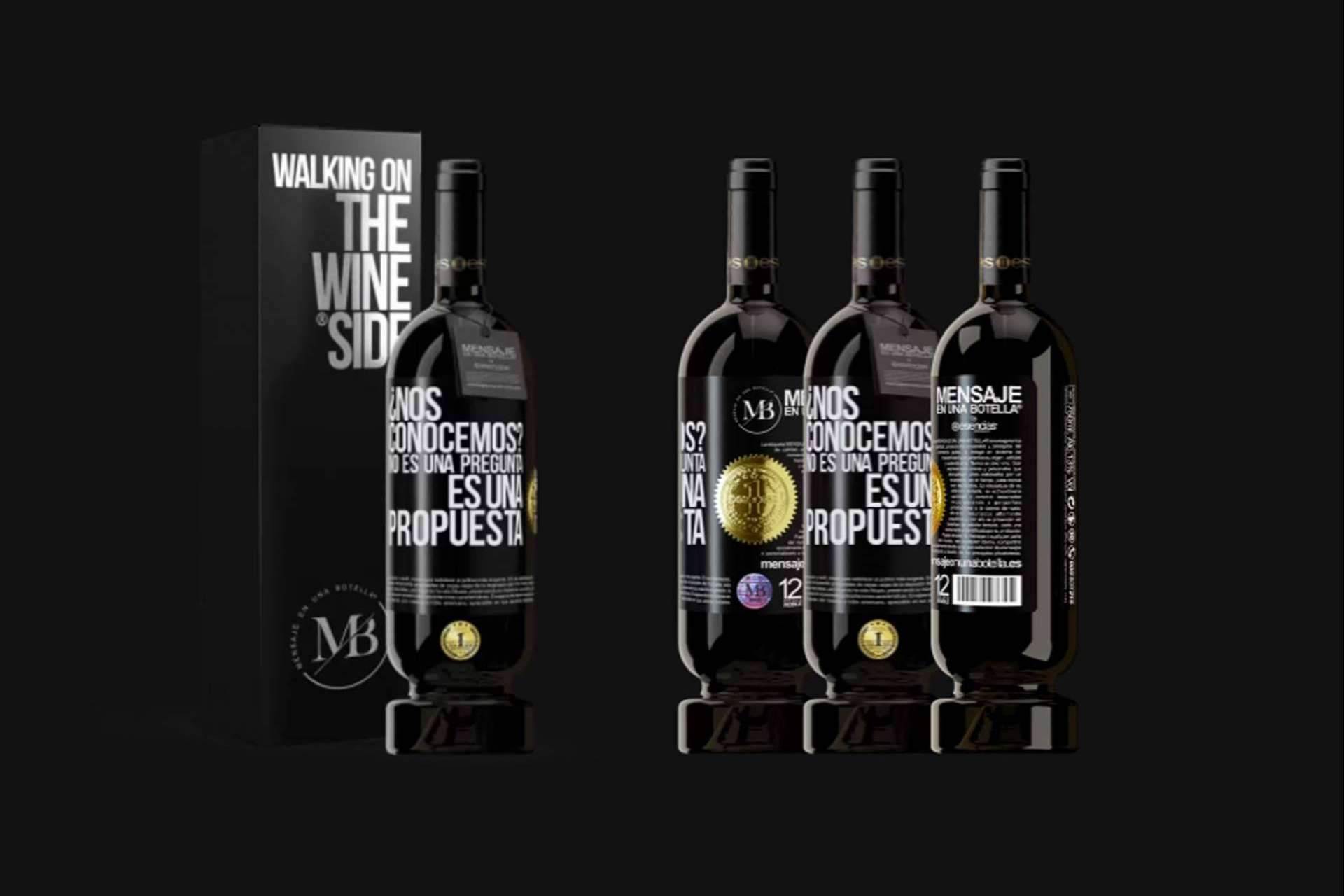 Para sorprender a los invitados en Navidad se puede contar con el vino personalizado con mensaje propio