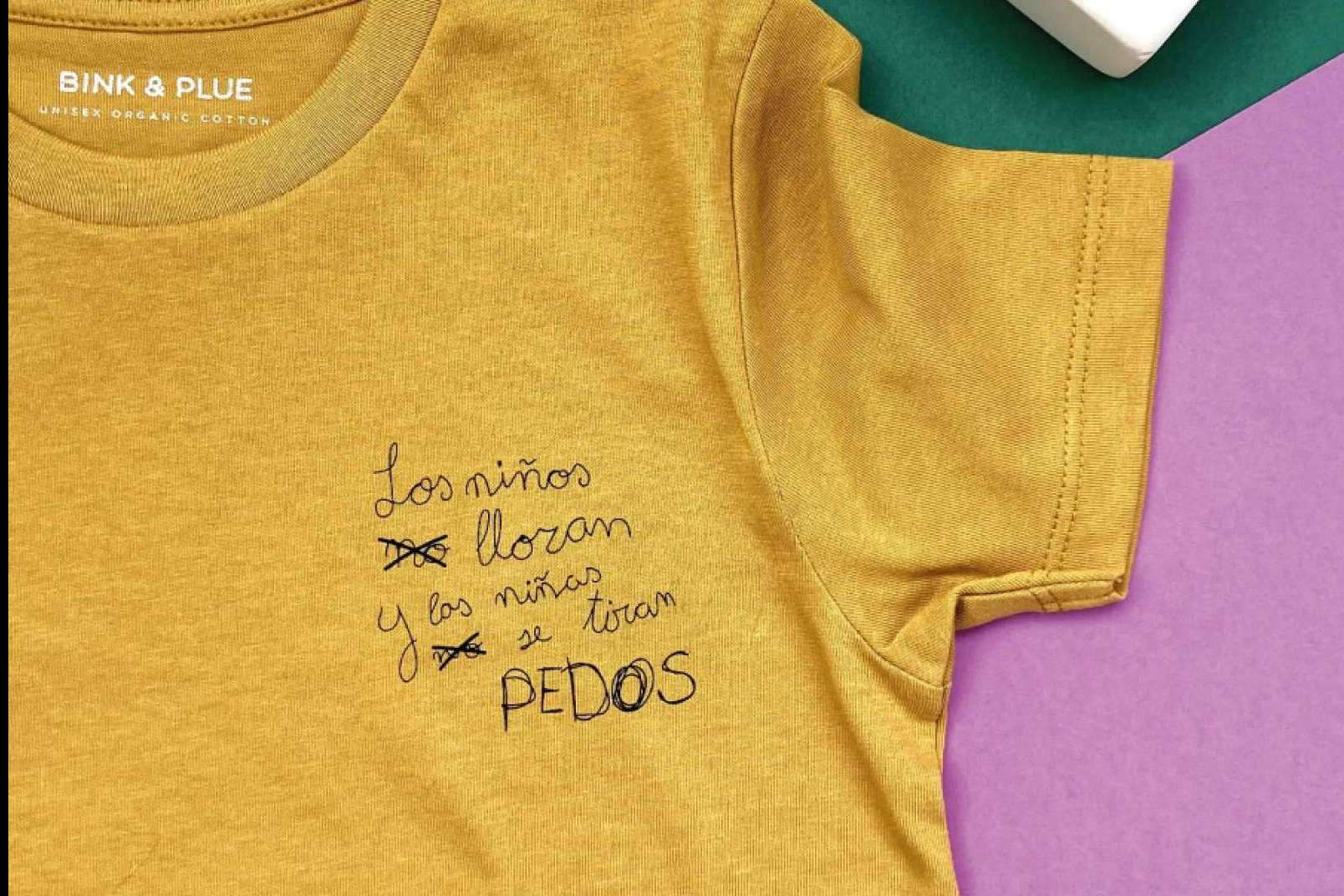 Moda sin estereotipos con las camisetas unisex, por Bink and Plue