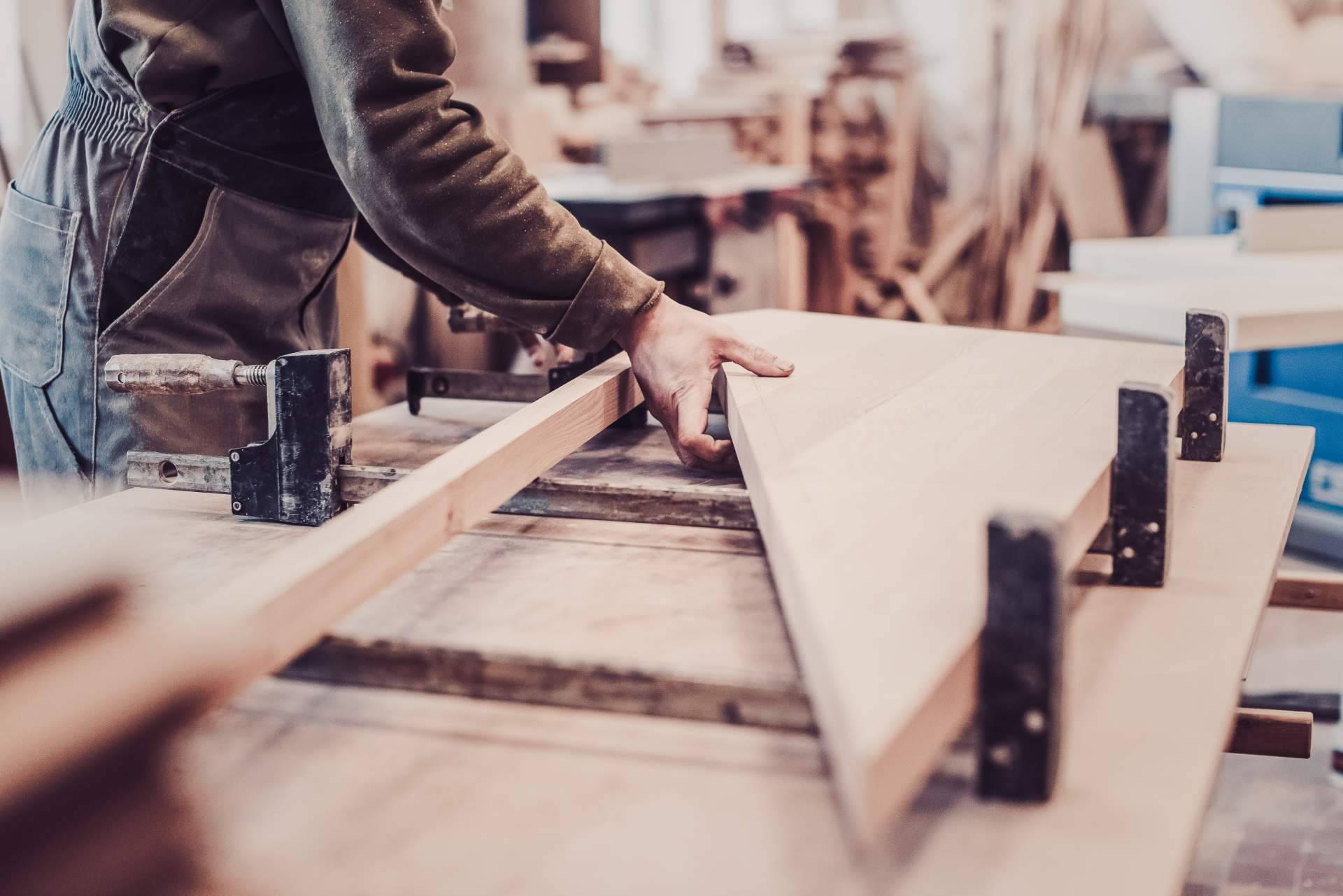 Extenso catálogo de máquinas y herramientas para madera en el e-commerce Máquinas y Herramientas Online
