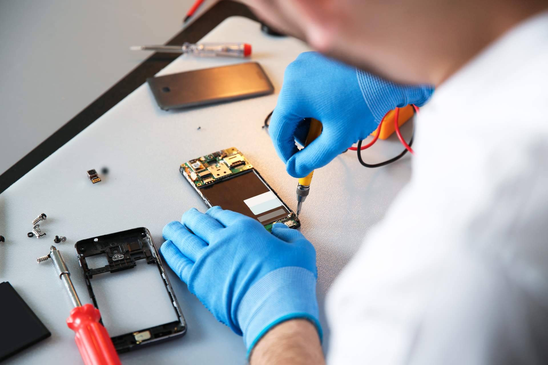 Reparación de móviles de la mano del servicio técnico de reparación de Reparar Ordenadores