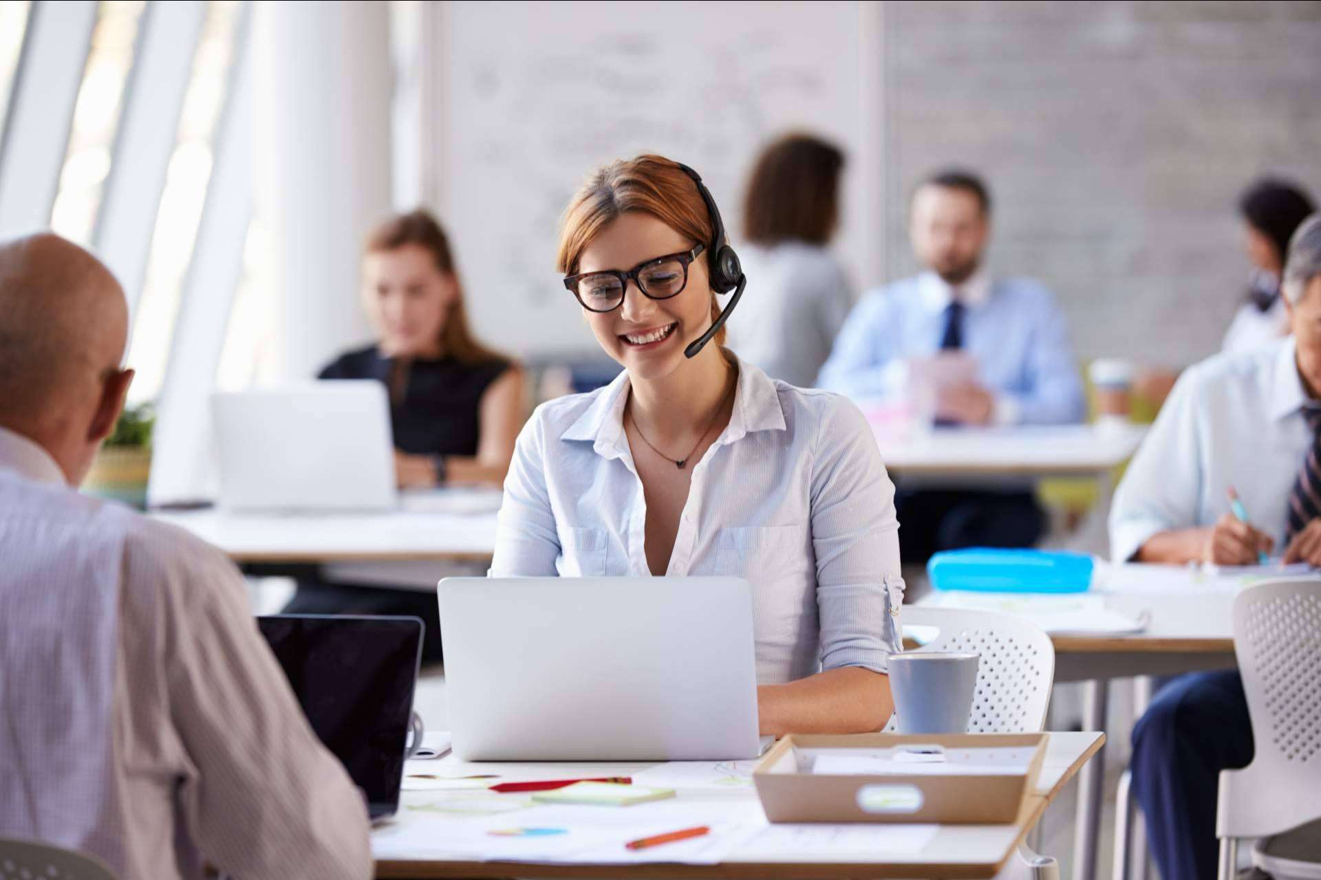 Sosmatic destaca la necesidad de poner voz a los clientes en el soporte técnico Help Desk L1 y L2, atención al cliente y servicios BPO