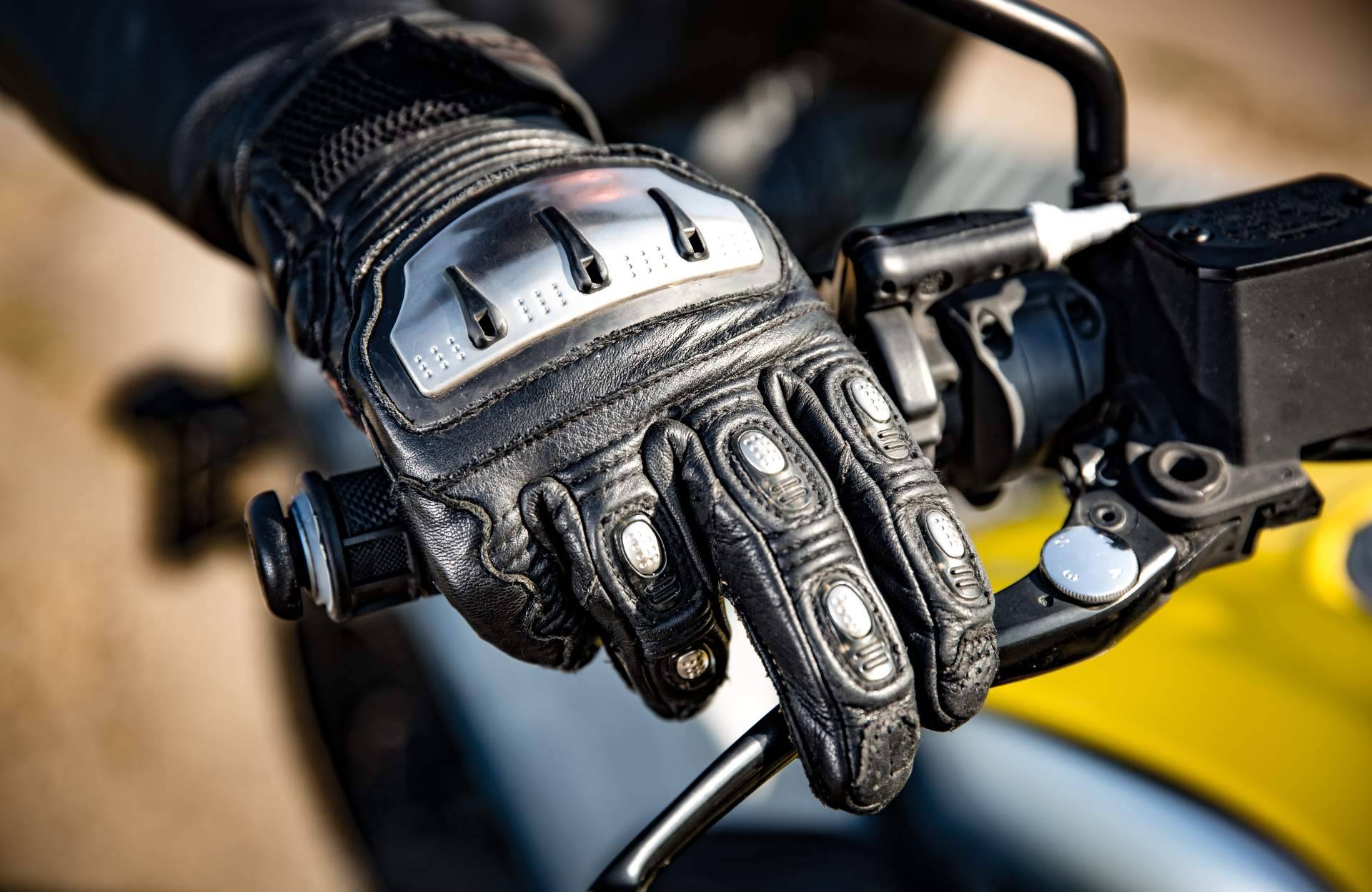 La marca de ropa de moto REV'IT