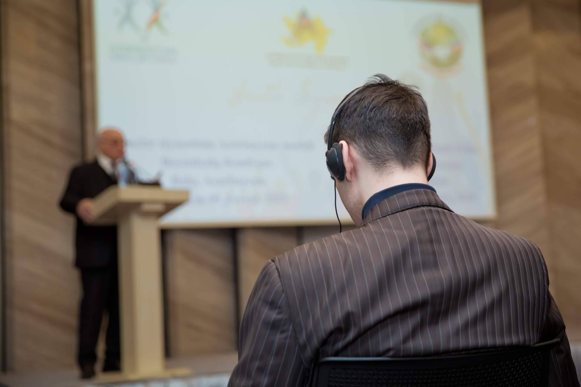 ENAI E-Consulting Internacional, la agencia de traducción jurada que brinda interpretación simultánea en conferencias y otros eventos