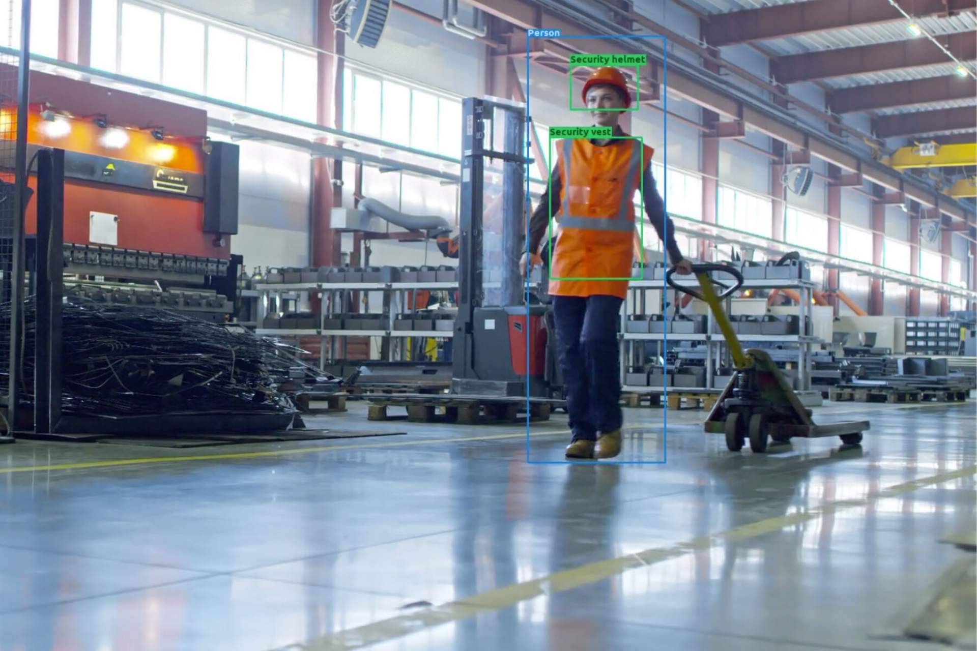 El uso de la inteligencia artificial en el sector industrial aumenta un 68%