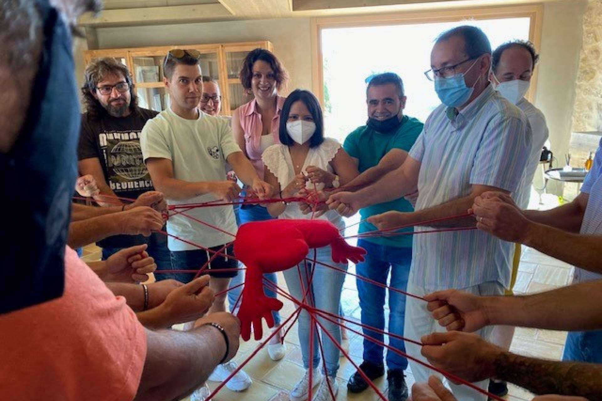 Dinámicas de alto impacto y dinámicas grupales, por la experta en intervención grupal Carmen Sales