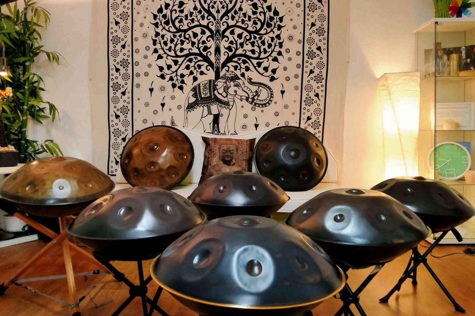 Talleres para aprender a tocar el handpan, el instrumento del siglo XXI en Handpan.es