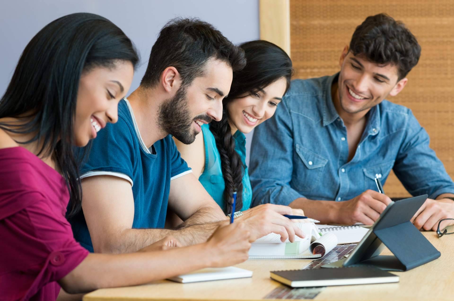 Estudia Seguro explica los requisitos para estudiar en España