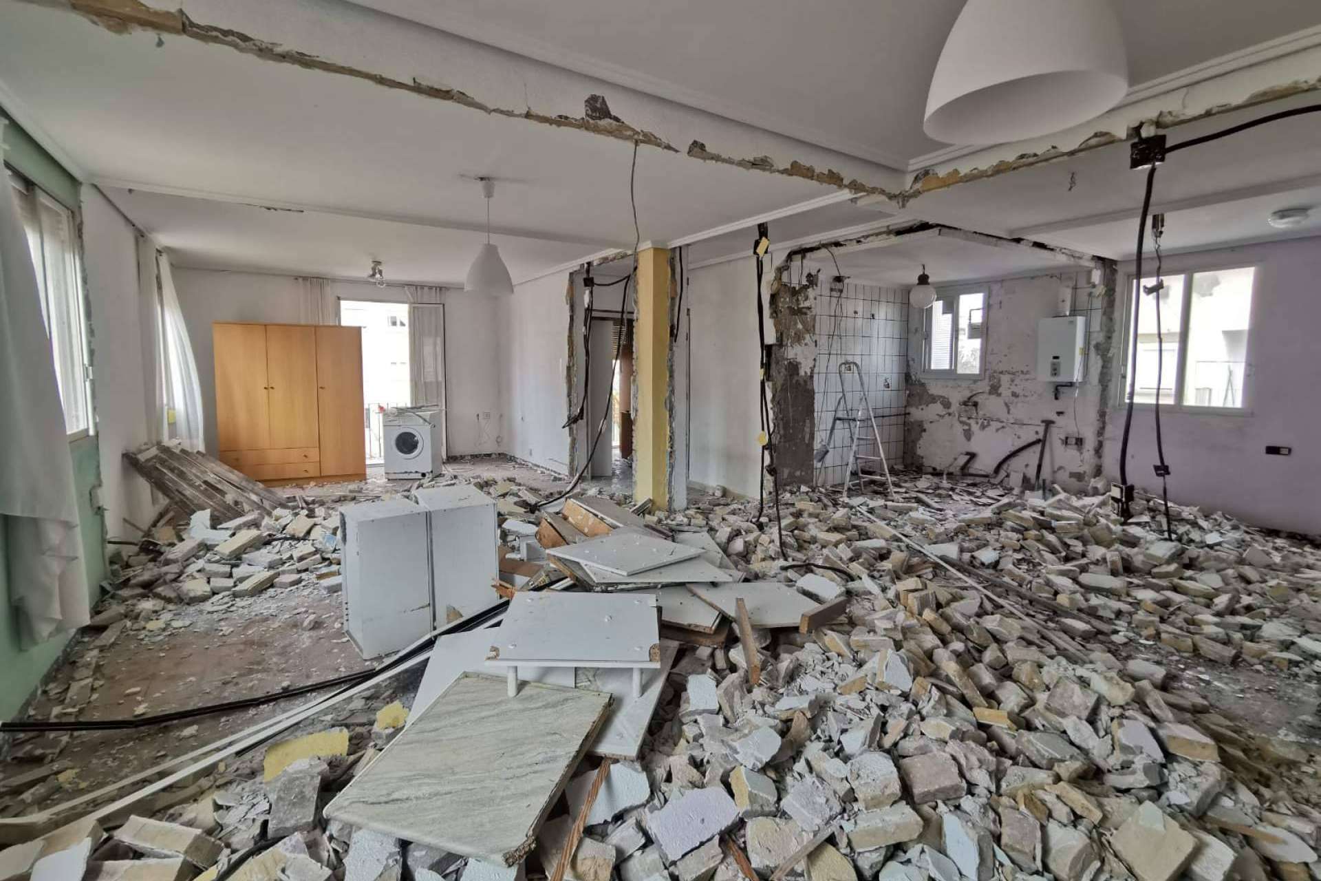¿Reformar o reconstruir una vivienda? Los 4 consejos de EGM Grupo que ayudarán a las personas a tomar la decisión correcta