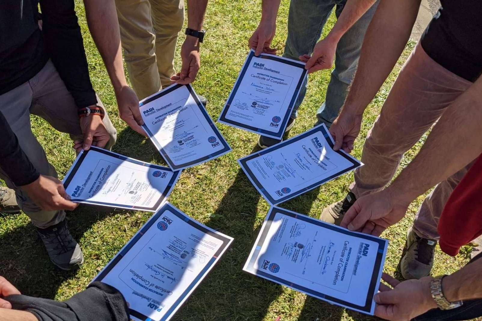 El experto en buceo Miguel Coll imparte cursos para instructores de buceo PADI