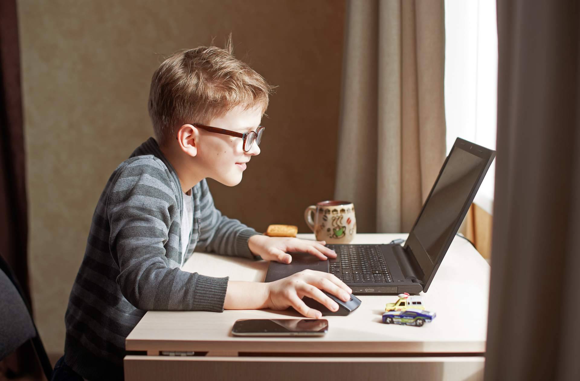 Las clases en formato juego permiten aprender a programar disfrutando