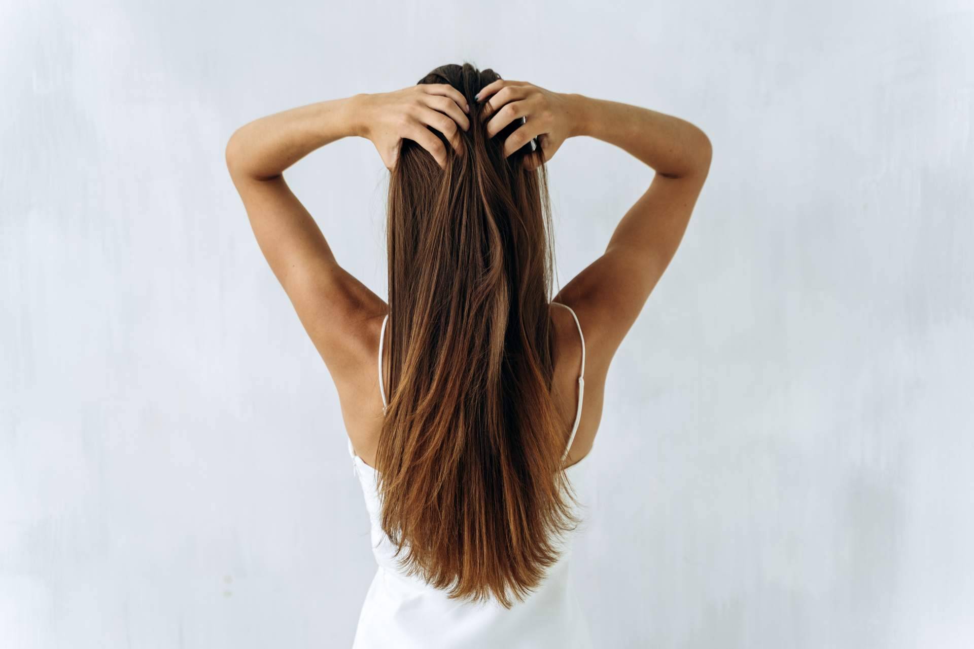 ¿Cómo prevenir y reducir la caída del cabello? por DSD De Luxe