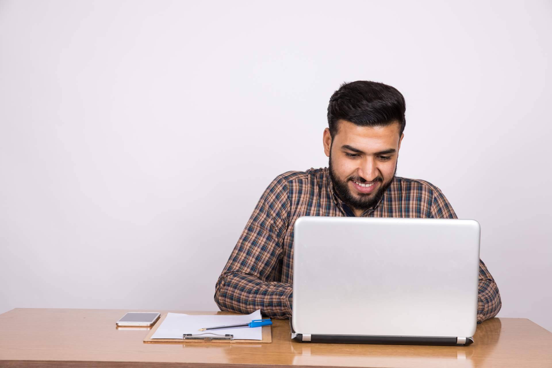 Learn Hot English, las clases de inglés online y los materiales digitales que significan una combinación perfecta para el éxito en el aprendizaje de inglés en empresa