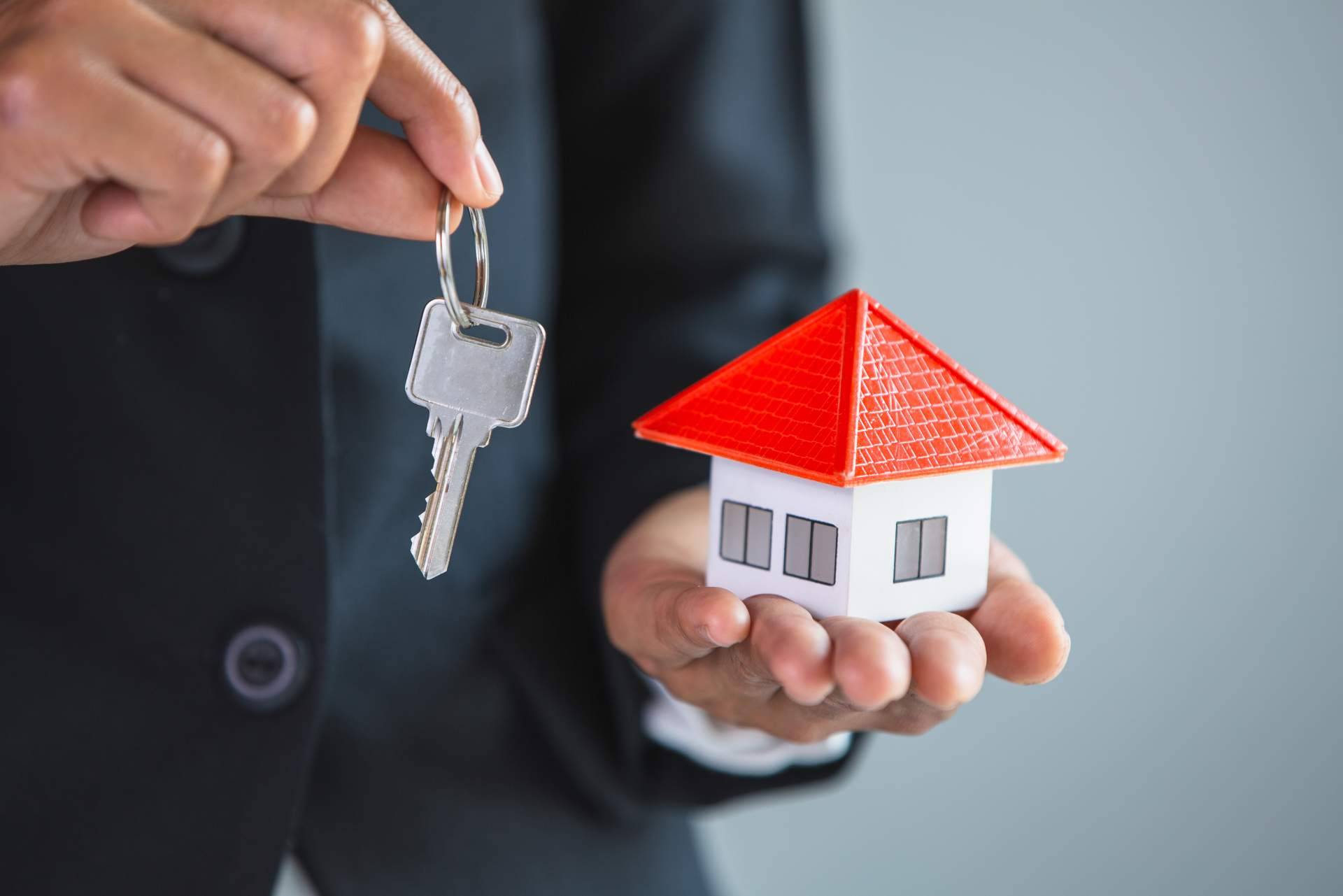 Cuál es el precio para vender una vivienda en Málaga y Rincón de la Victoria