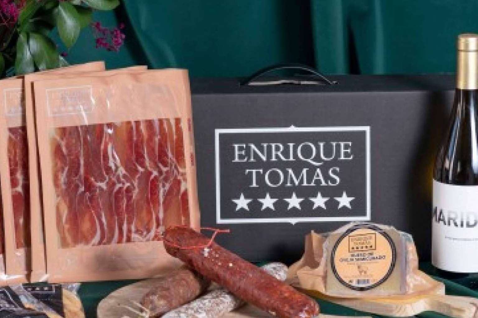 Enrique Tomás ofrece Jamón Serrano Gran Reserva, un jamón curado con profesionalidad y sutileza