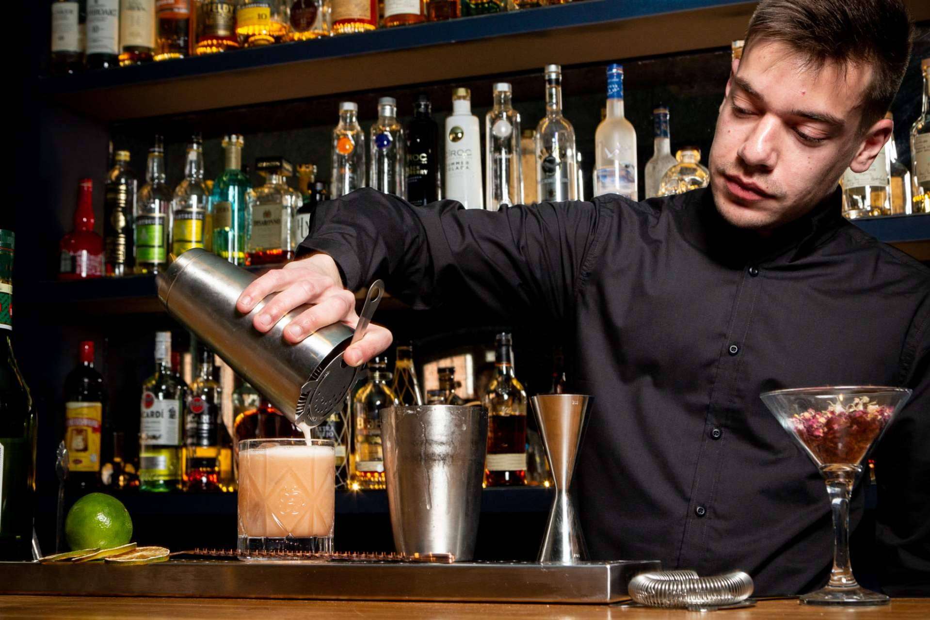 Nueva moda, la coctelería para la celebración de eventos privados y empresariales, por ESCOM
