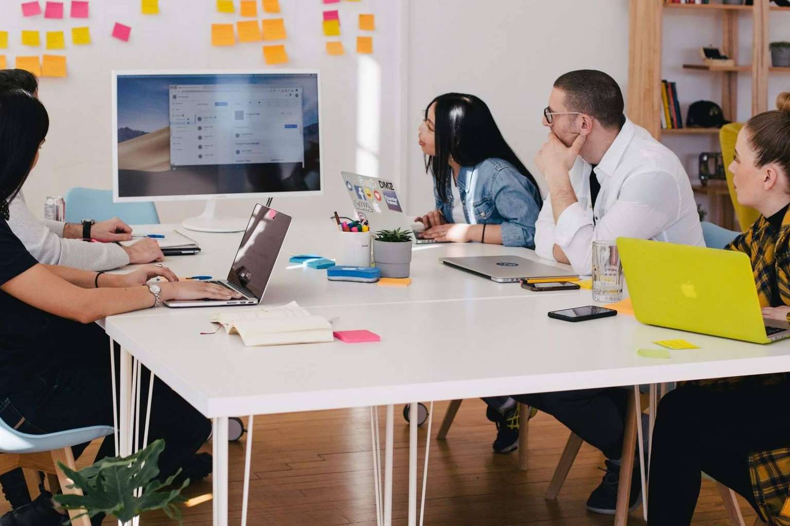 La agencia de marketing digital Hippo & Perrins ayuda a las empresas con presupuestos bajos a vender más en internet