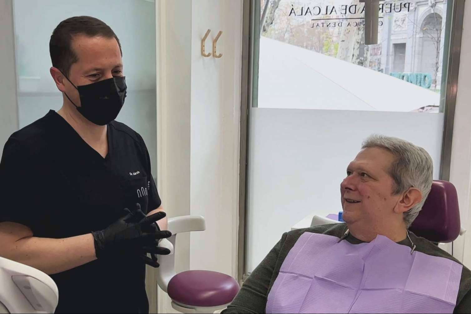Implantología de vanguardia para recuperar la sonrisa en pleno corazón de Madrid, de la mano de la Clínica Puerta de Alcalá