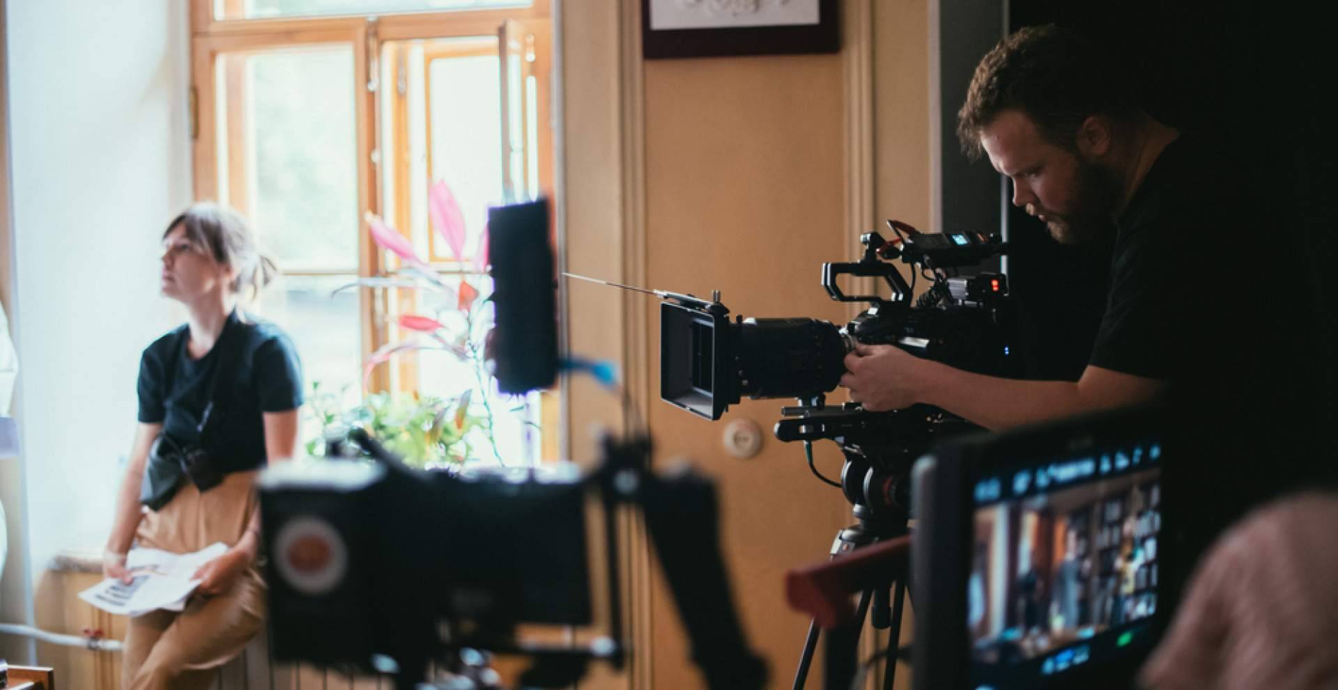 La agencia de casting que impulsa a jóvenes talentos, The Artist