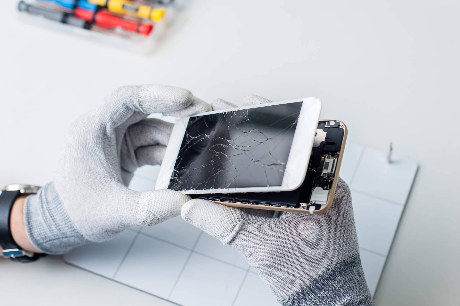 Reparar Ordenadores es un laboratorio de electrónica capaz de solucionar cualquier daño