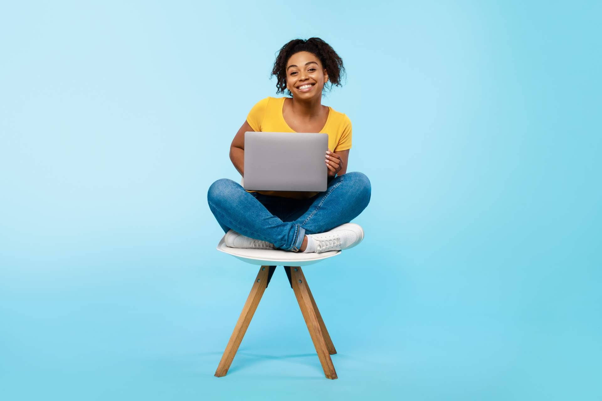 Realizar un TFG Psicología y TFM Psicología con Ayuda Universitaria, una academia especializada en la tutorización de trabajos
