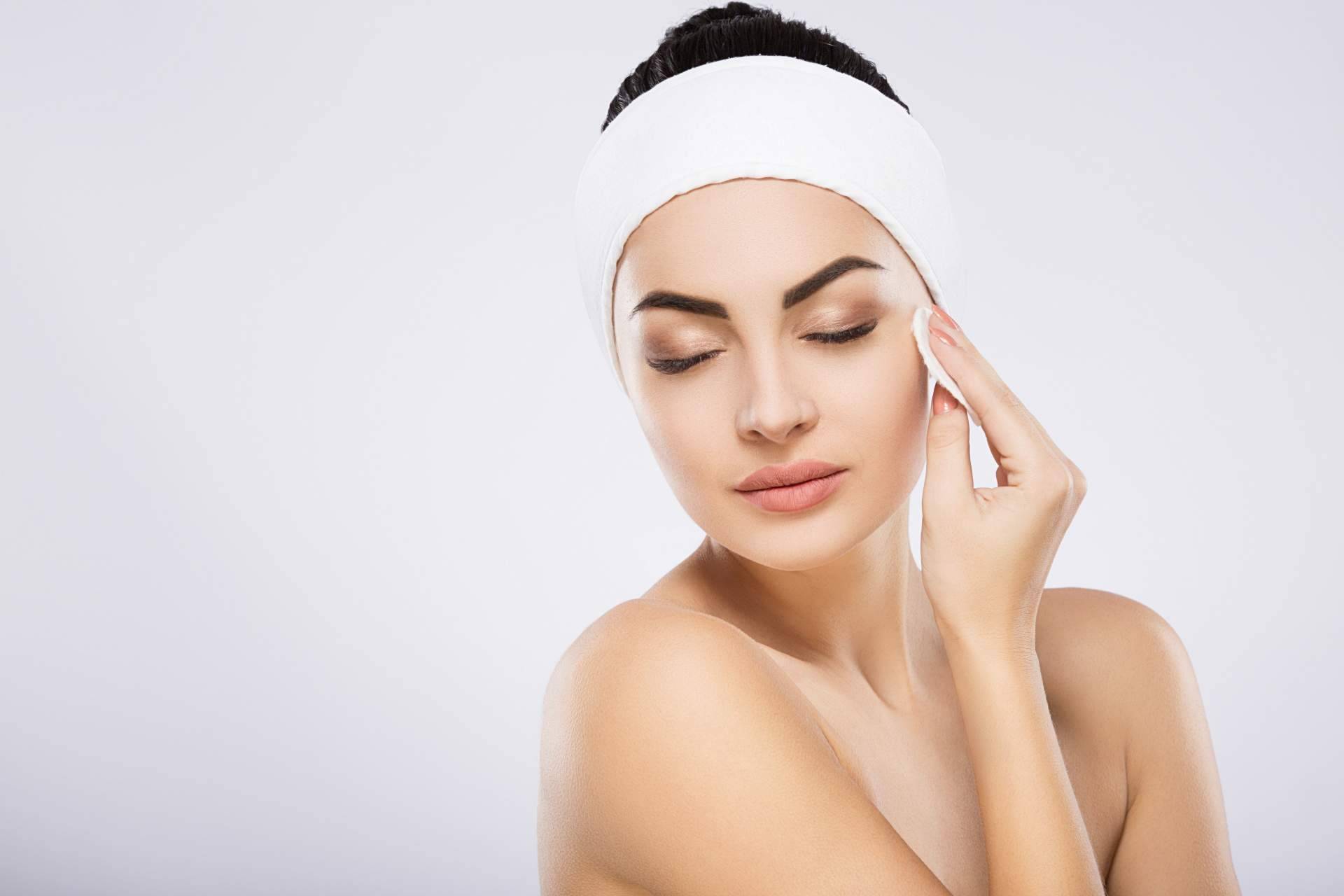 BioSalud Canarias garantiza un rejuvenecimiento facial con la biorevitalización