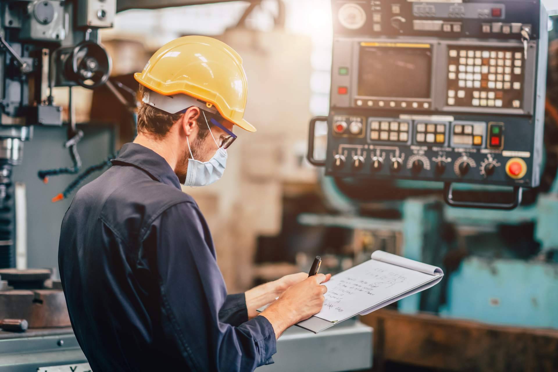 Oferta de ropa laboral para todos los sectores de la mano de StopWay