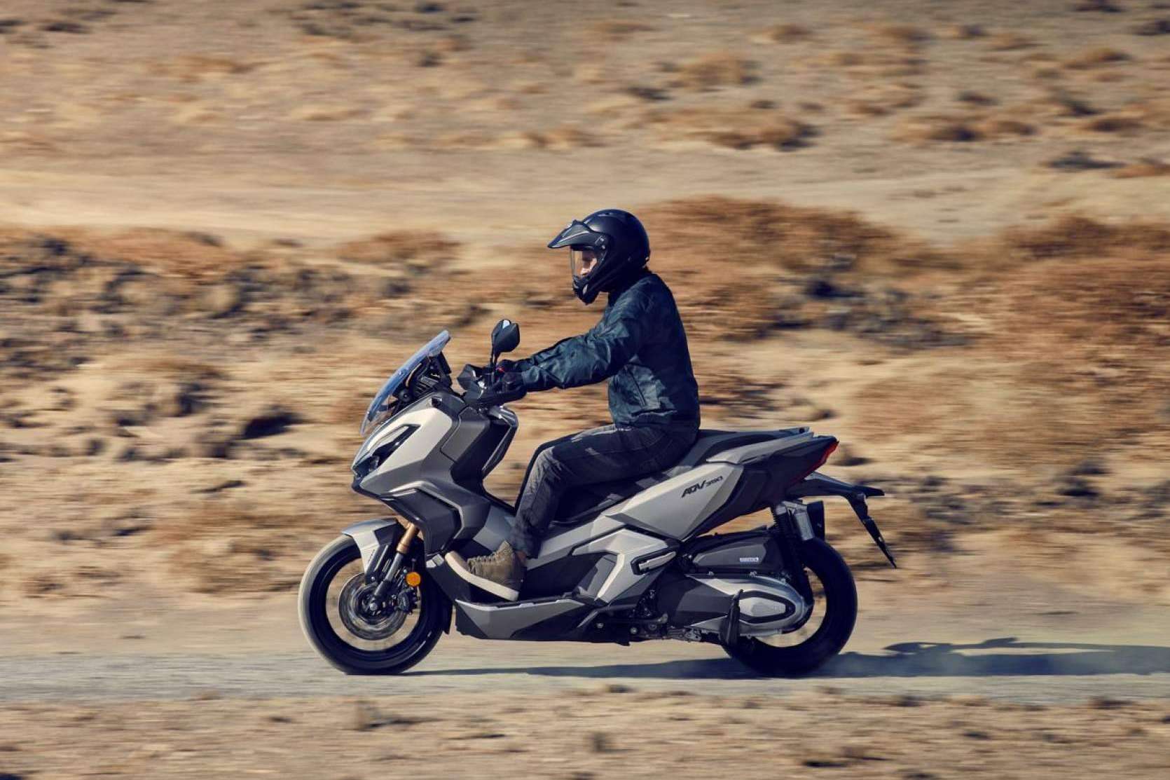 Características de la nueva HONDA ADV 350 2022, por Pruebas de Motos