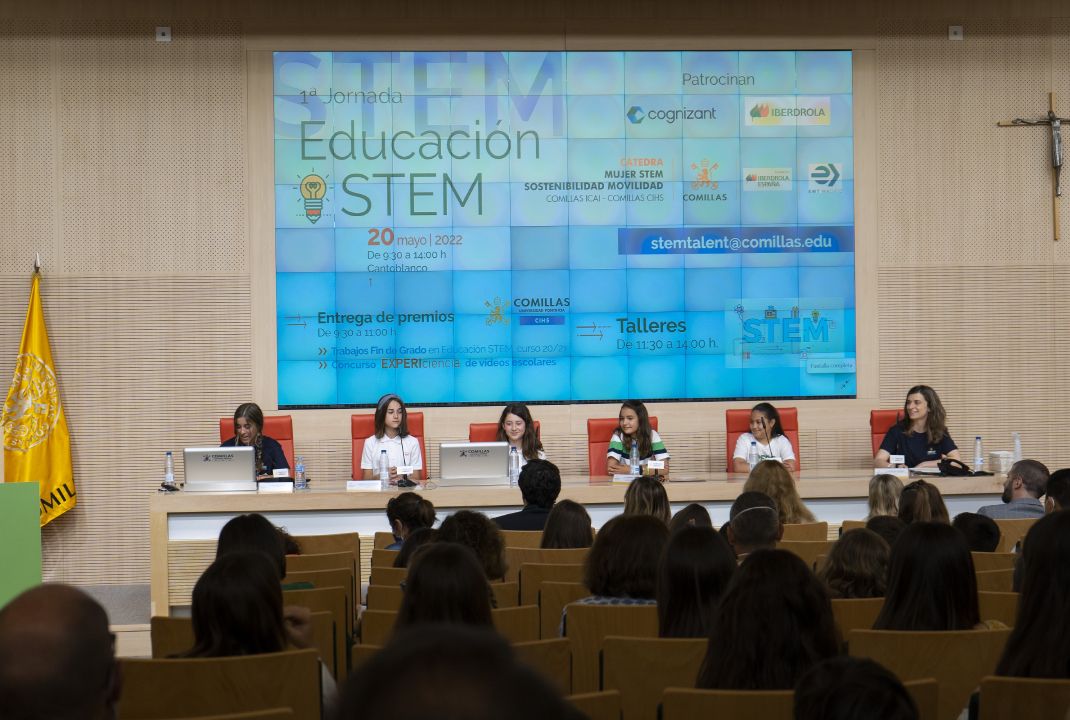 Cognizant premia los mejores Trabajos Fin de Grado en Educación STEM de la Universidad Pontificia de Comillas