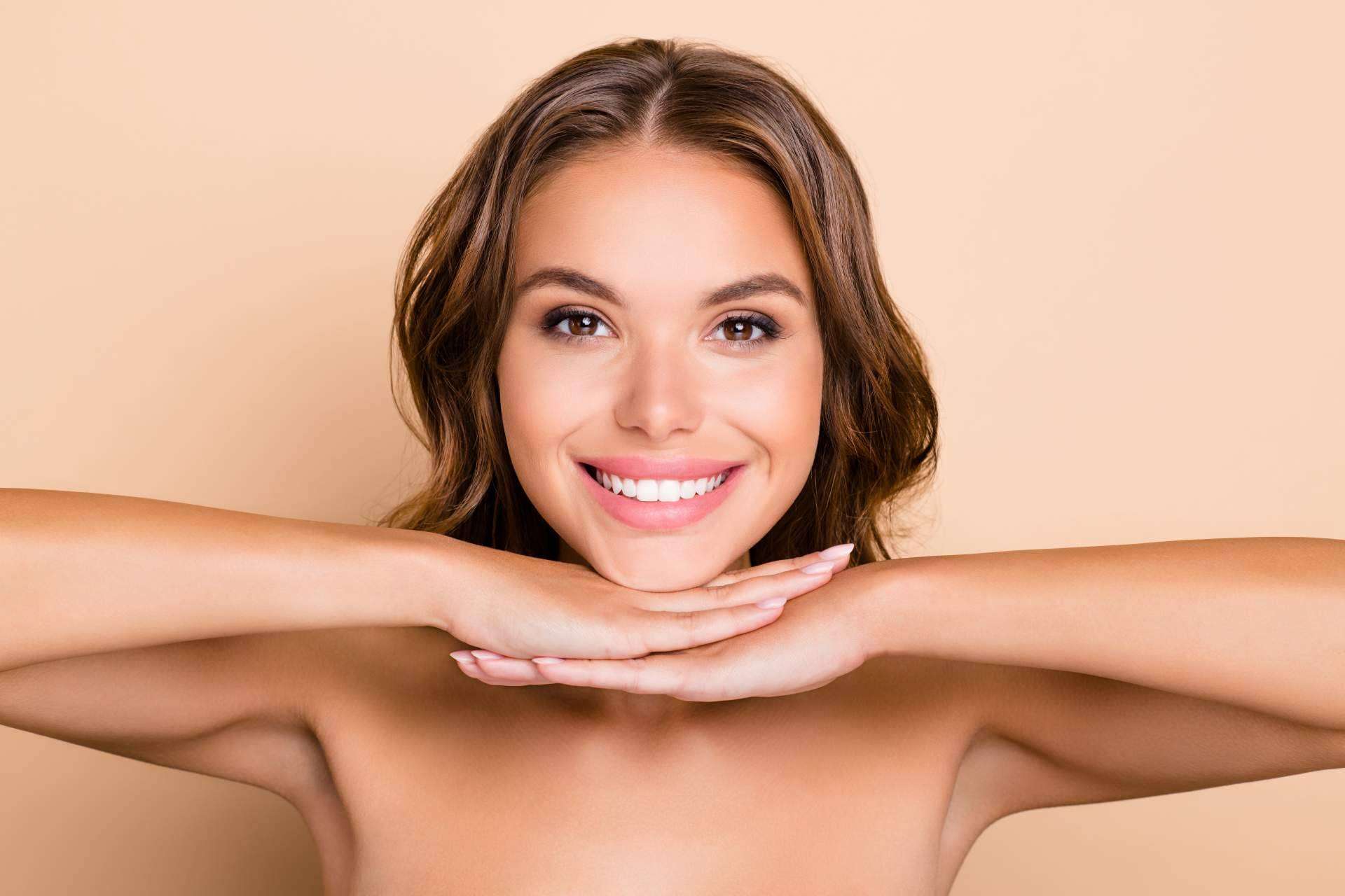 Clínica Tarrazo ayuda a elegir al mejor cirujano plástico para la cirugía estética