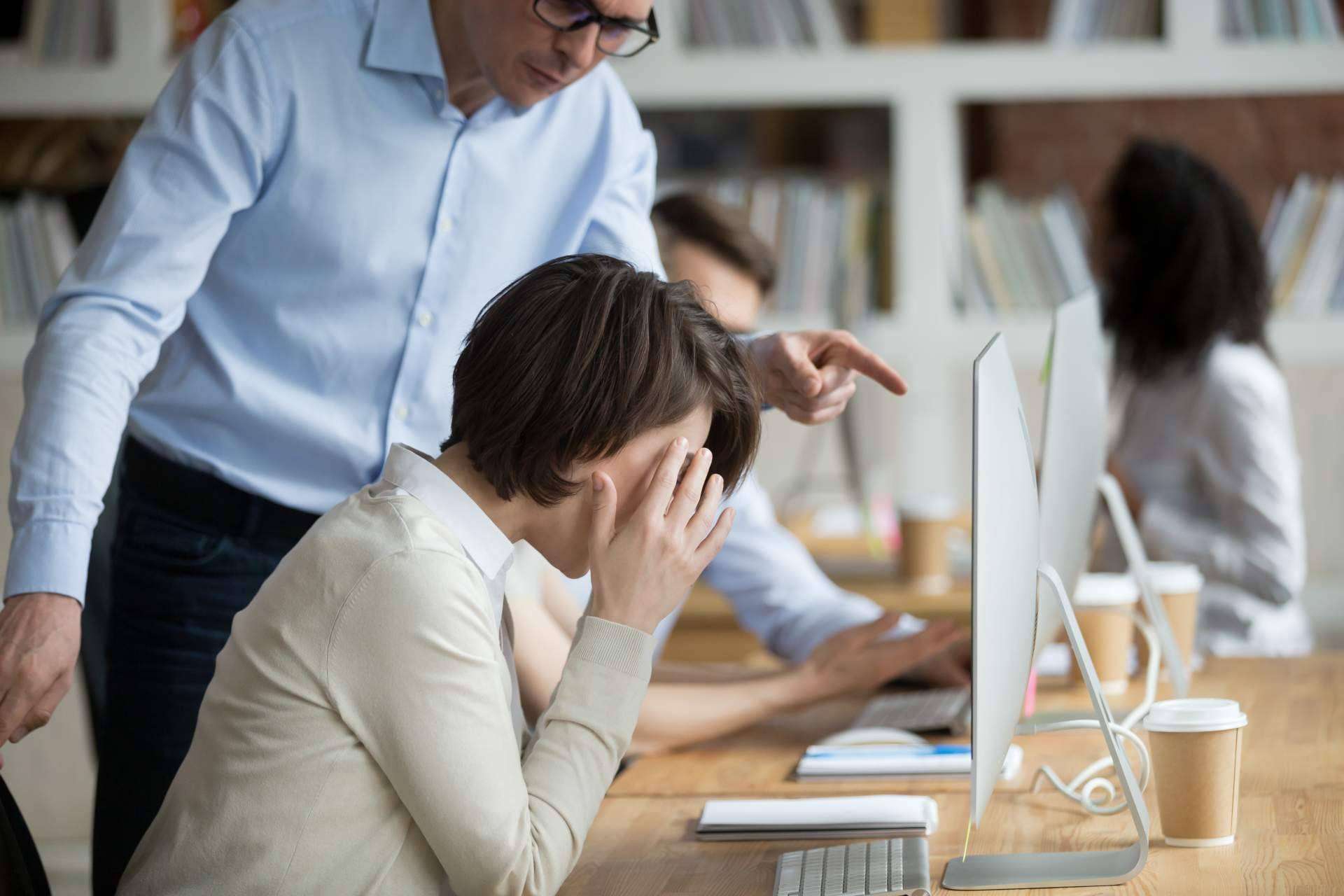 ¿Es legal ofrecer una grabación como prueba de un caso de acoso laboral?, según Tierno Centella Abogados