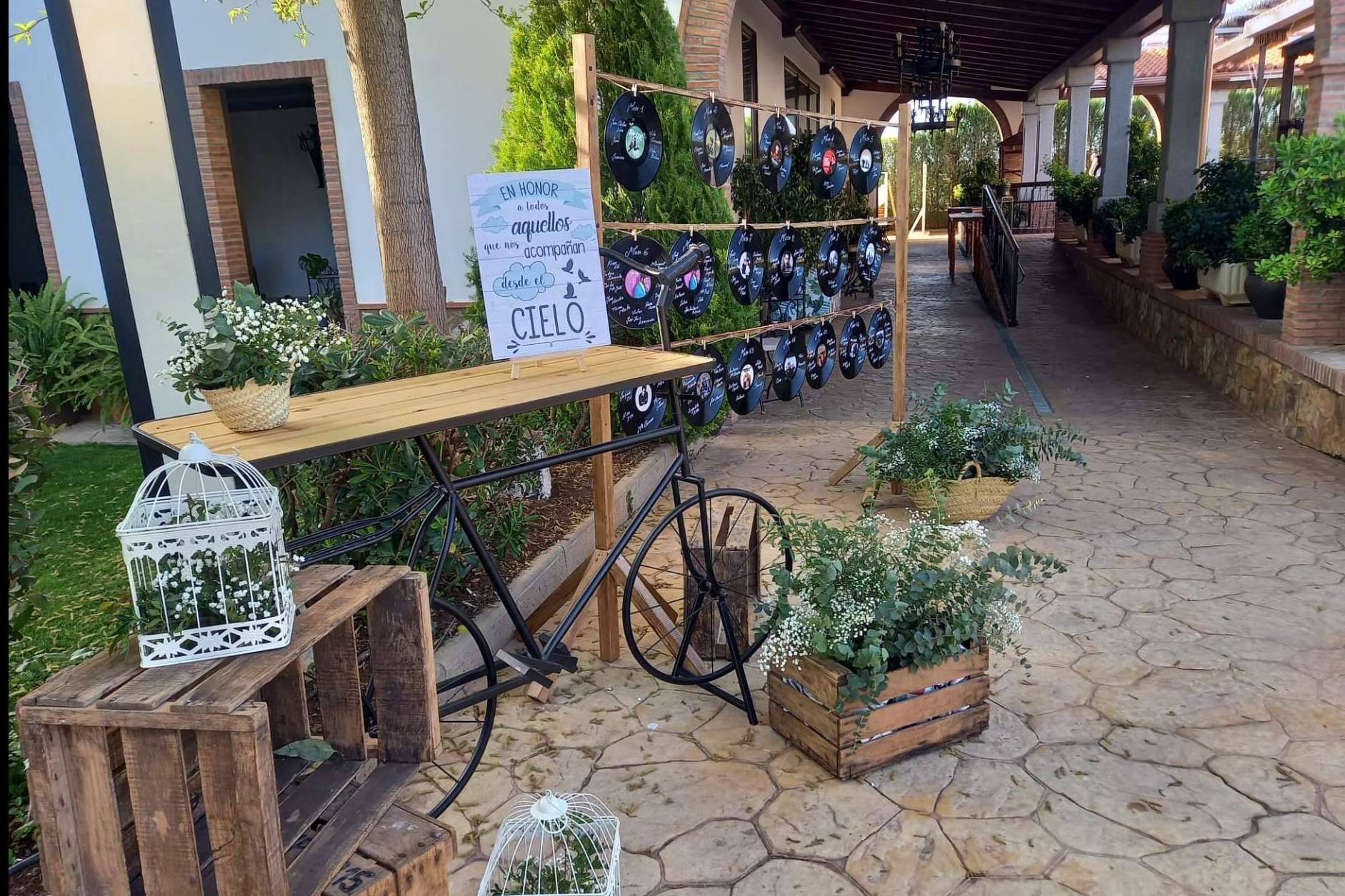 Organizar bodas con Eiffel Eventos, las ventajas de una wedding planner para una boda de ensueño