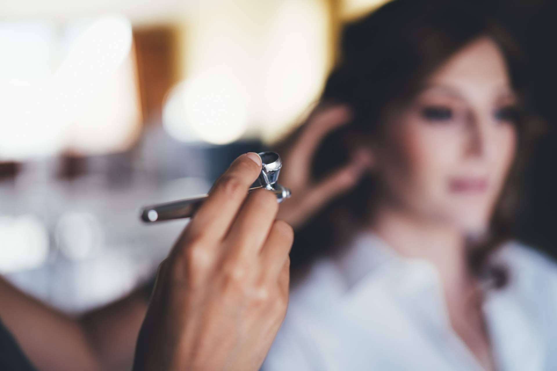 Maquillaje con aerógrafo, el curso online en el que los maquilladores profesionales deben formarse, de la mano de Bárbara Monte