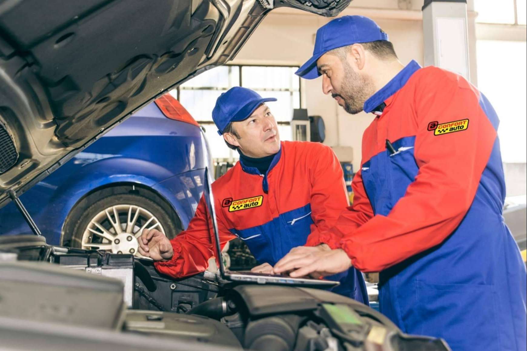 Confortauto, la red española de talleres de coches, elige la formación para liderar los cambios en la movilidad