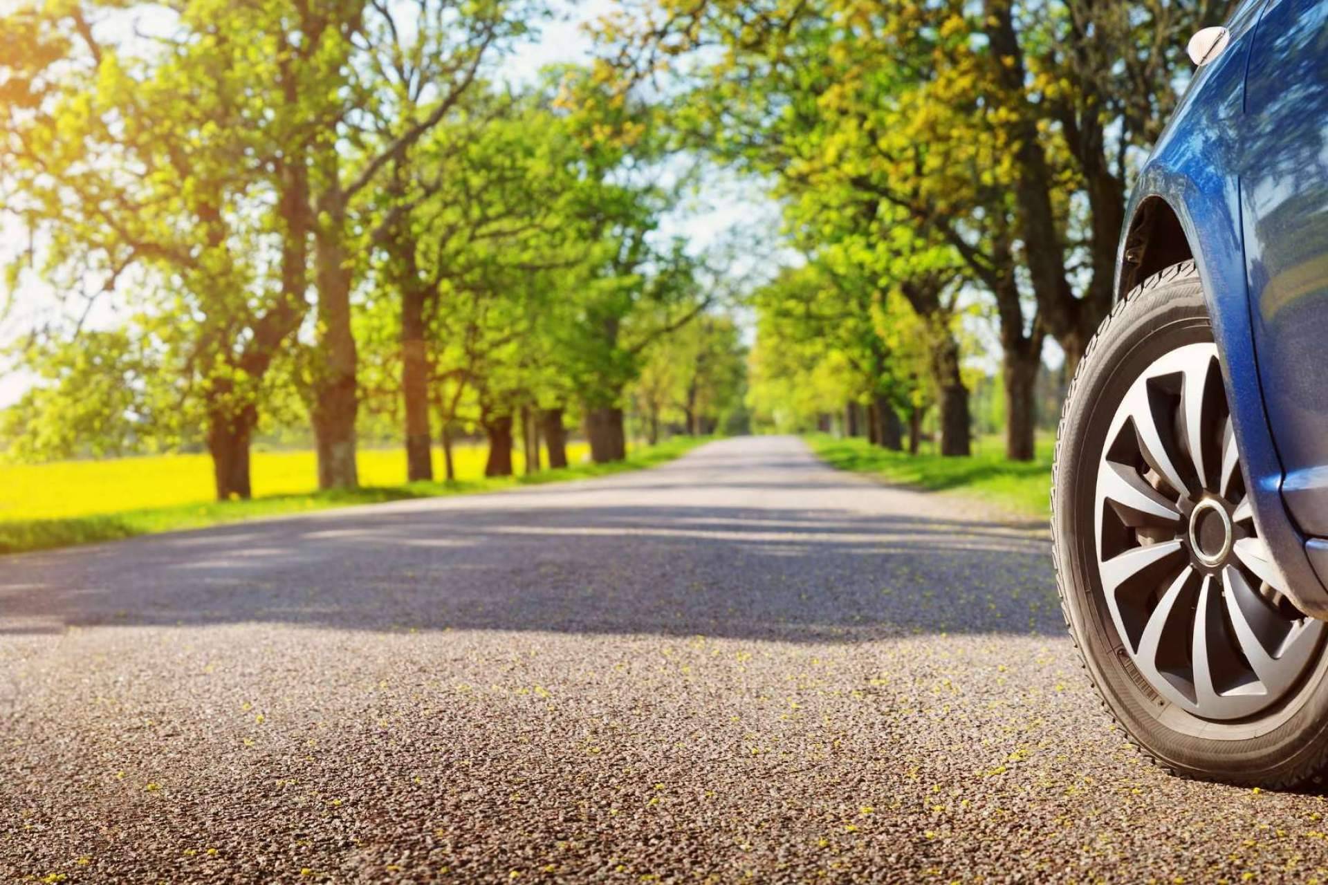 De cara a la temporada de verano se dispara la demanda de alquiler de coches, por CarMove
