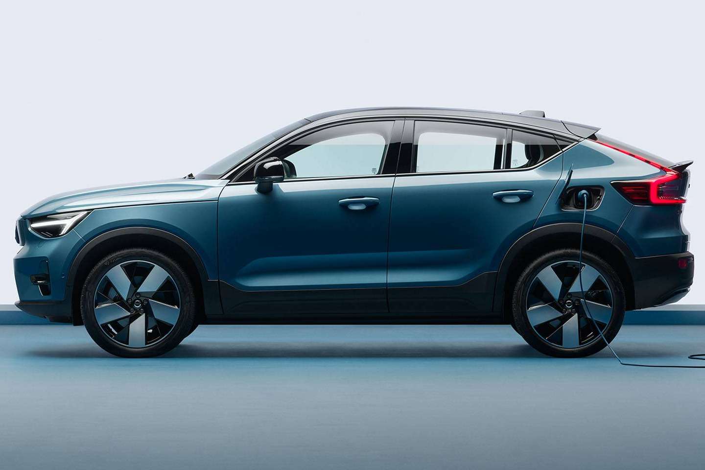 Volvo Car Llemosa ofrece los vehículos eléctricos Volvo en los modelos XC40 Recharge y C40 Recharge